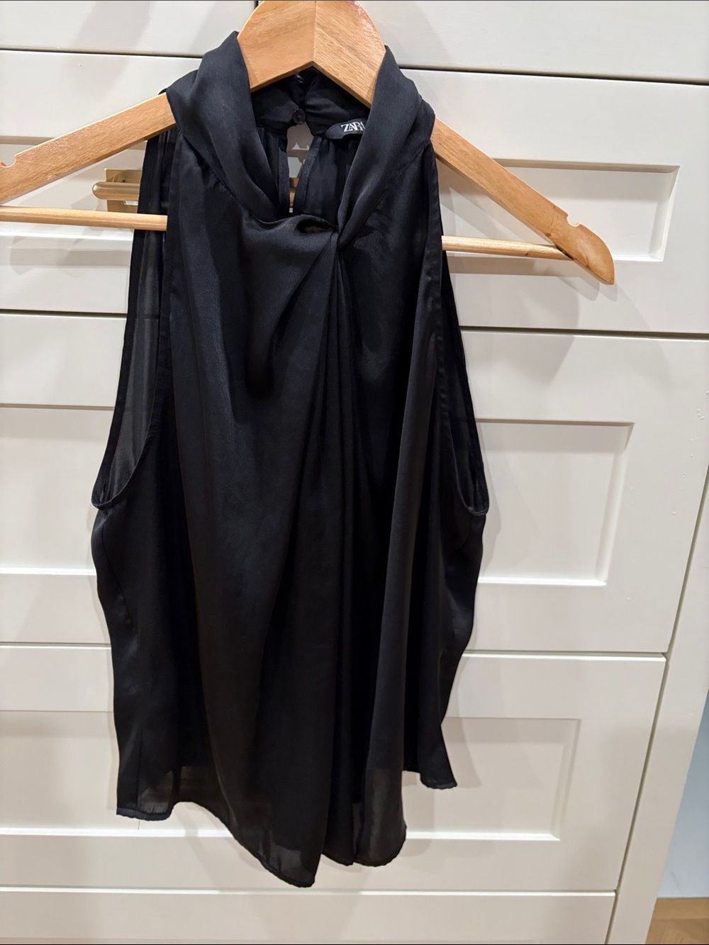 Zara Black Halter Tie-Neck Camisole Top